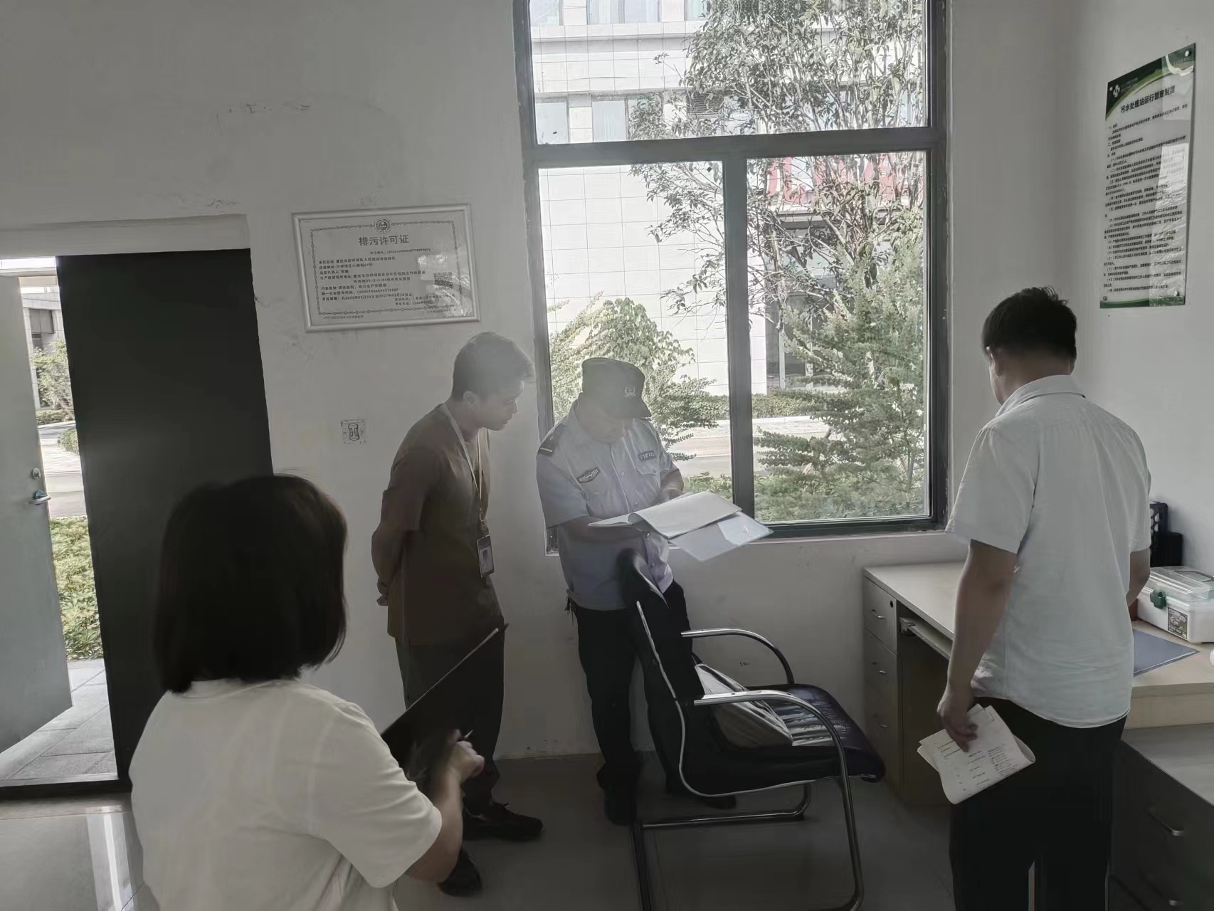 我司沙區人民醫院污水運維項目接受安全檢查