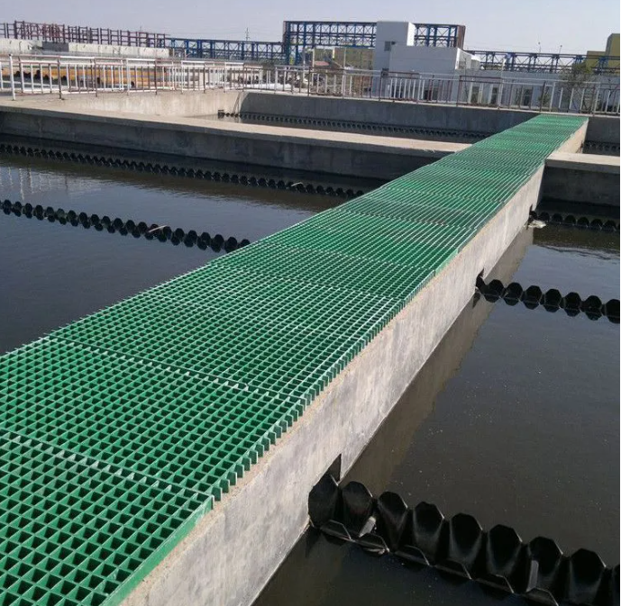 污水處理設備格柵的作用及分類