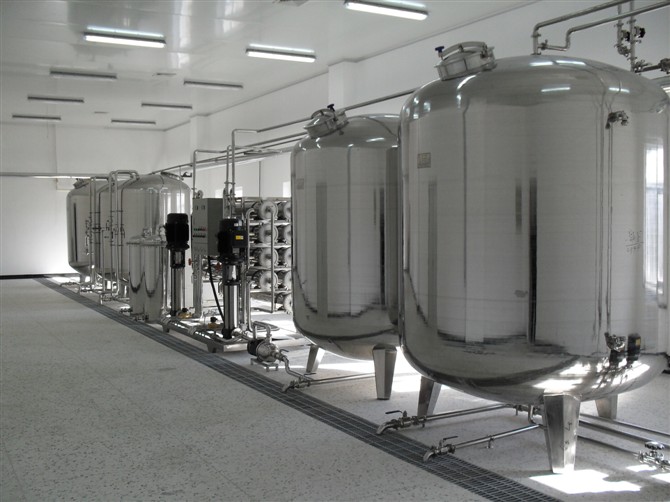 食品飲料--純水設備